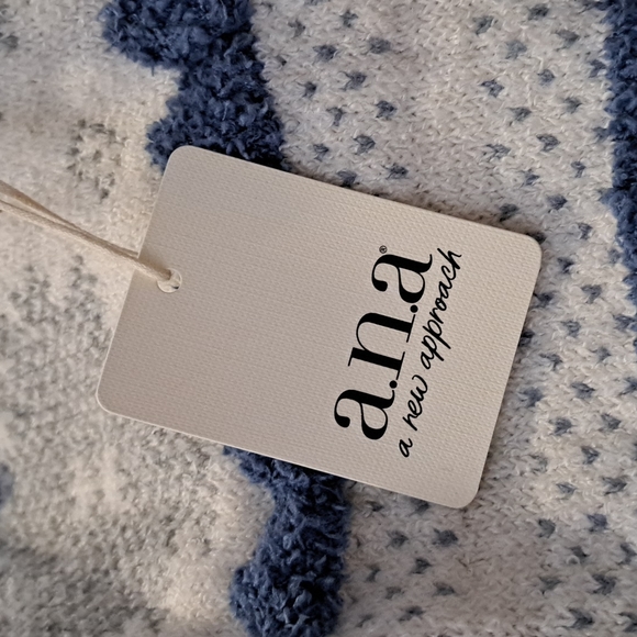 NWT A.N.A COZY MOCKNECK SWEATER - Picture 2 of 2